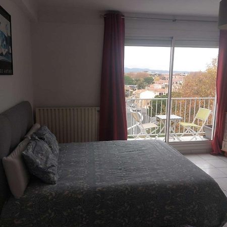 Residence D'Anjou - Grand Studio Avec Balcon Et Parking Privatif Perpignan Ngoại thất bức ảnh